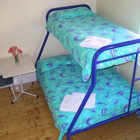 Ocean Beach Backpackers Hostel Perth Luaran gambar