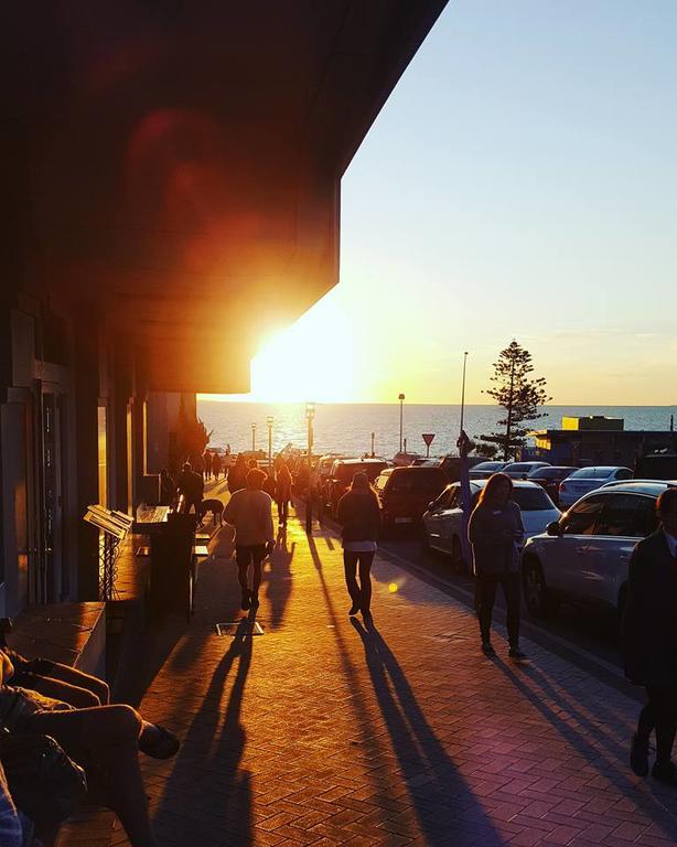 Ocean Beach Backpackers Hostel Perth Luaran gambar